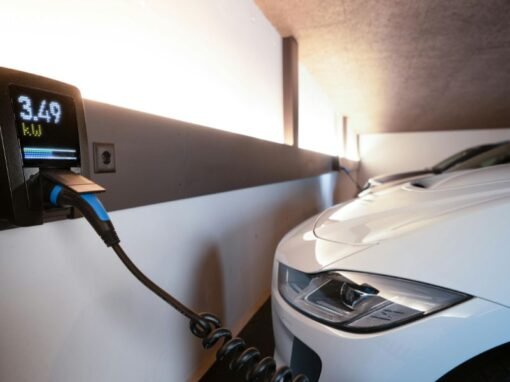 Electromovilidad, protección integral contra rayos para vehículos eléctricos Electromovilidad, protección integral contra rayos para vehículos eléctricos